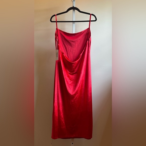 NEW Reformation Merel Velvet Dress Cherry Red Bodycon Low Back - Picture 5 of 6